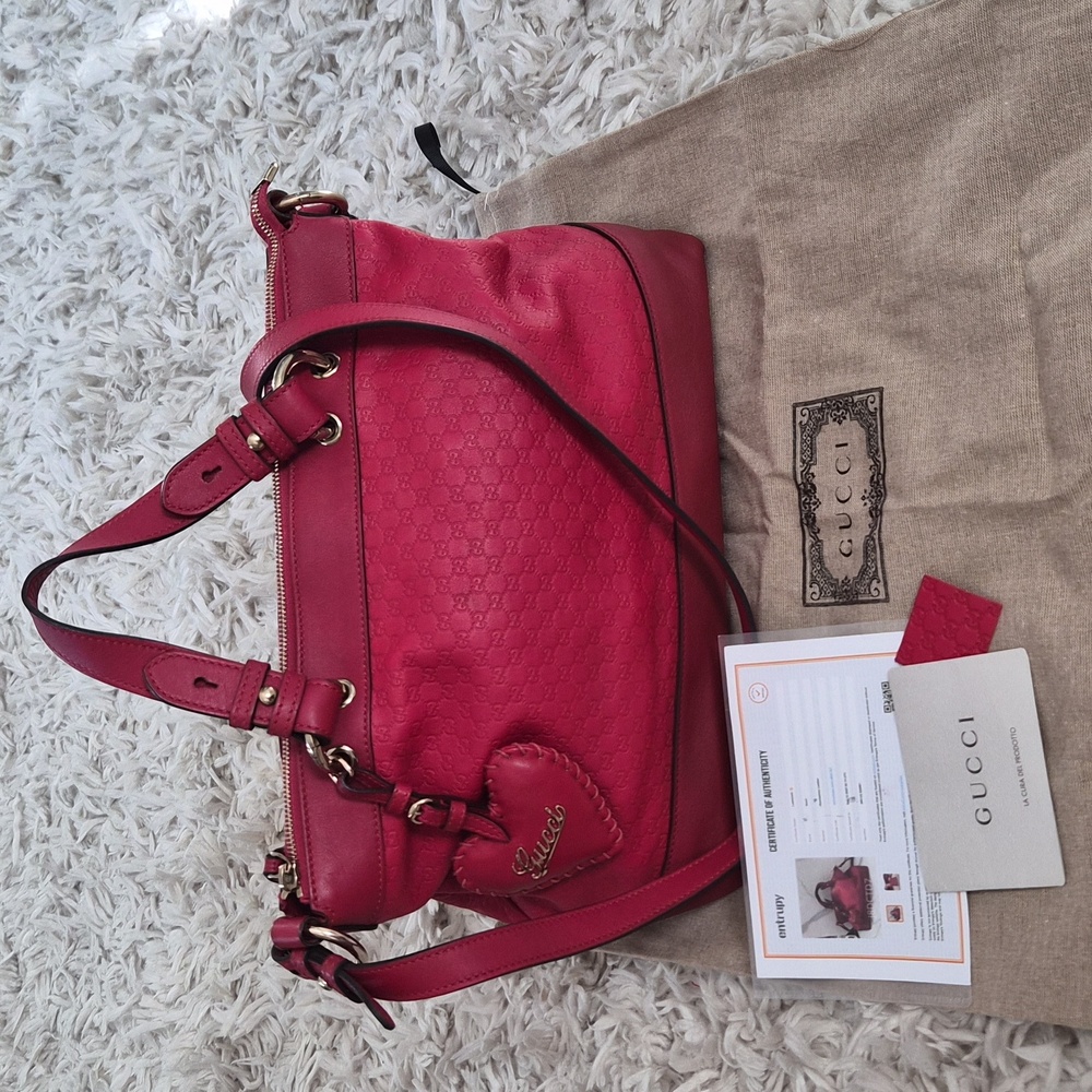AUTHENTIC Gucci Red Satchel Bag Valentine Edition W/Heart Charm